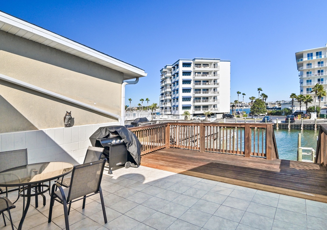 Emerald Breeze balcony