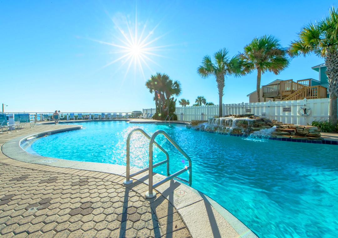 Majestic Beach Towers Waterfall Pool