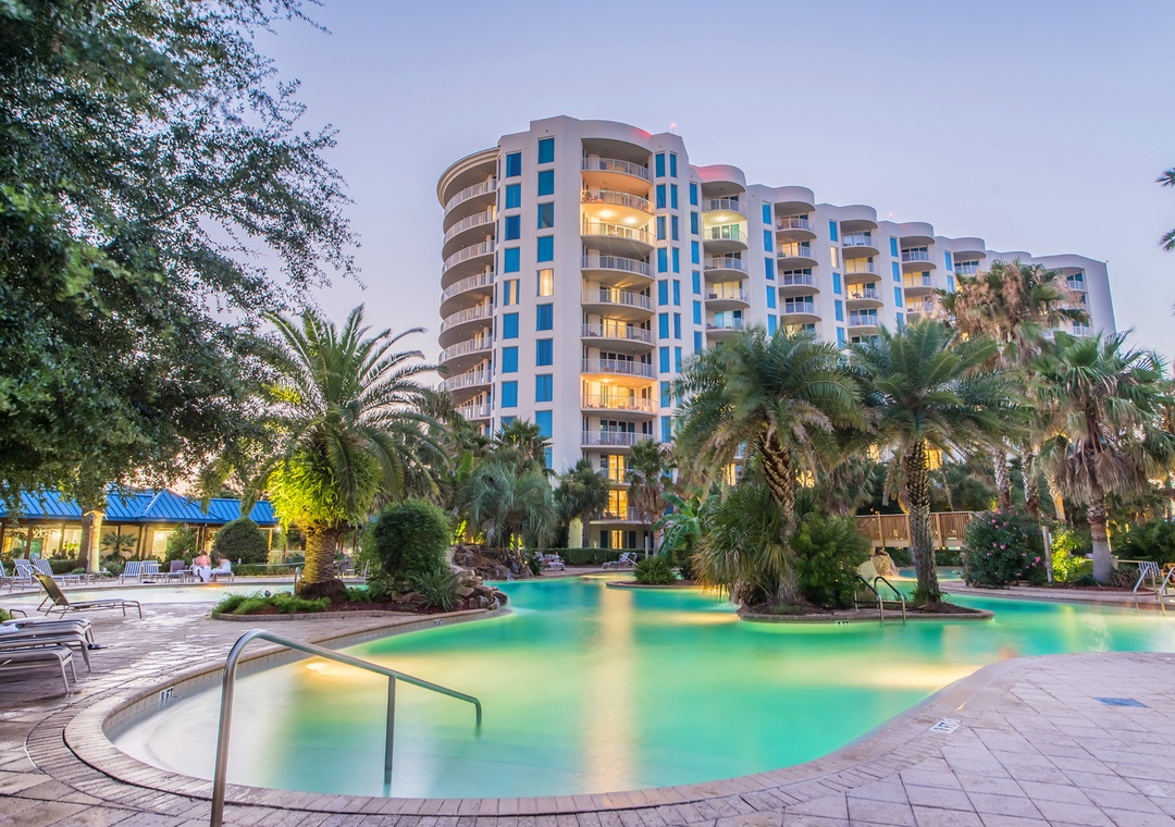 Lighted Lagoon Pool-Palms of Destin