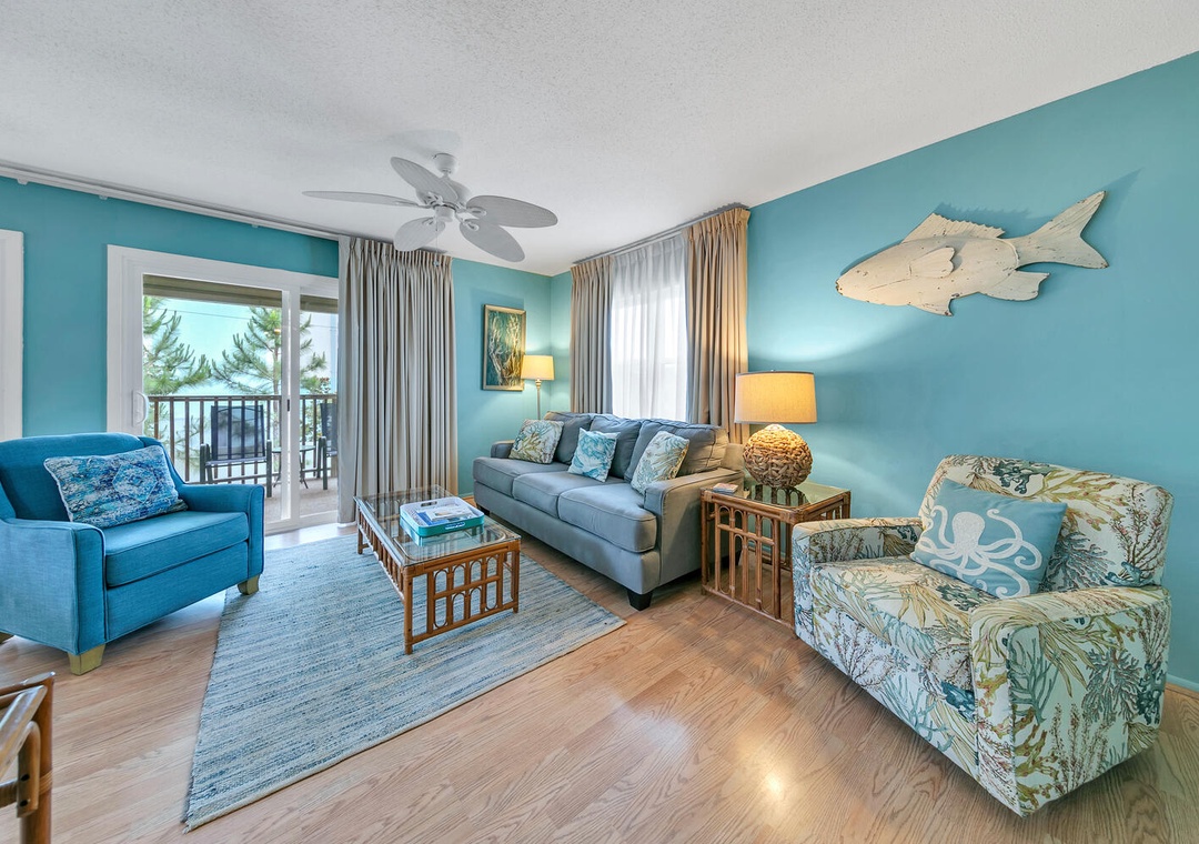 2nd floor living room