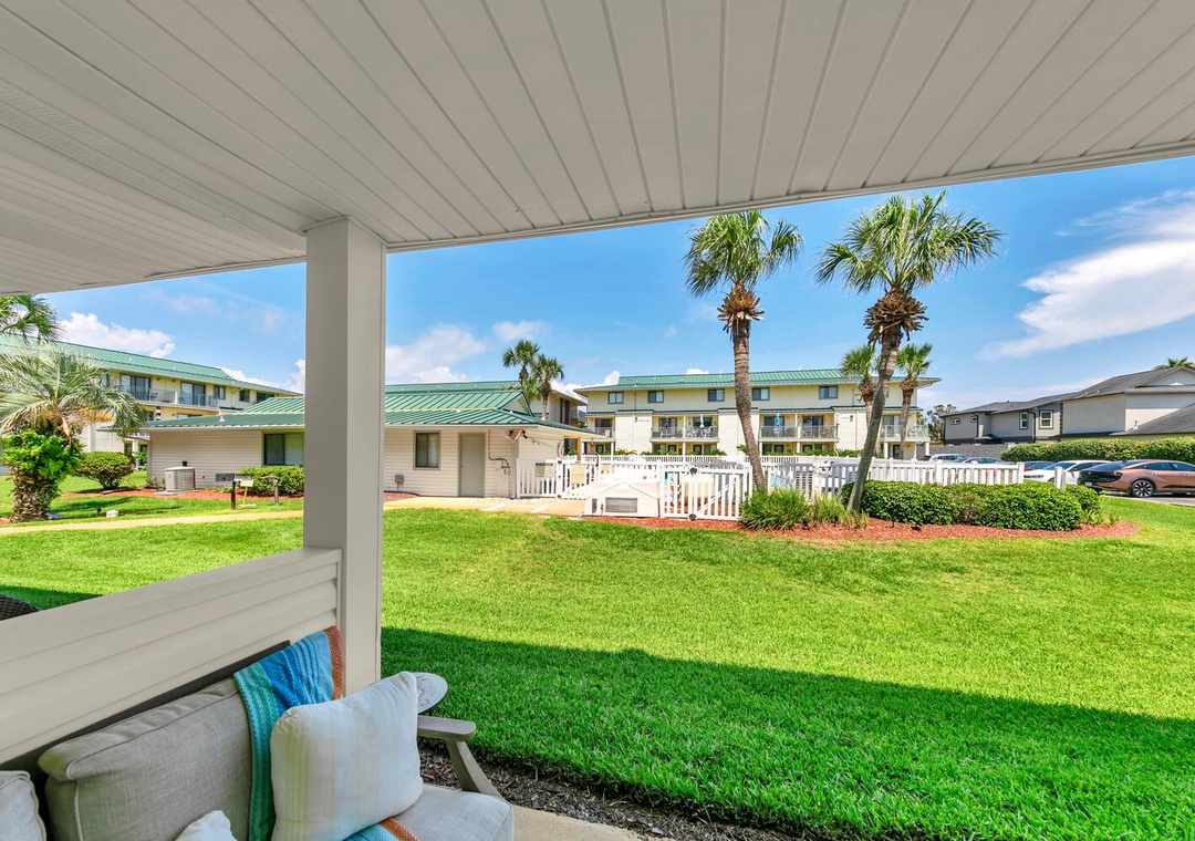 Sandprints A7- The Coral Cabana balcony