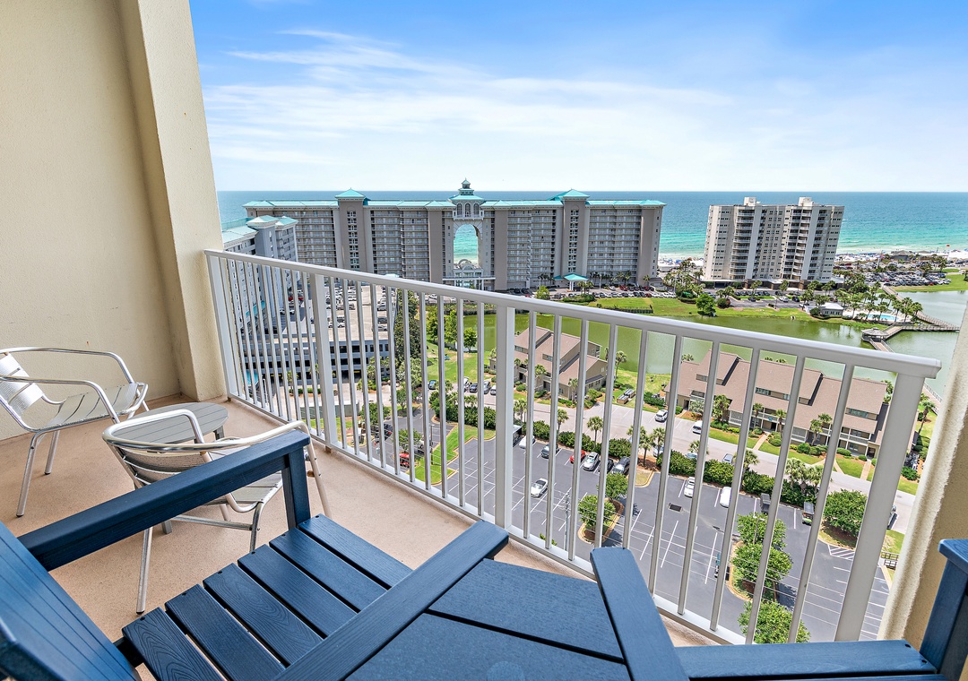 Ariel Dunes II 1606 balcony