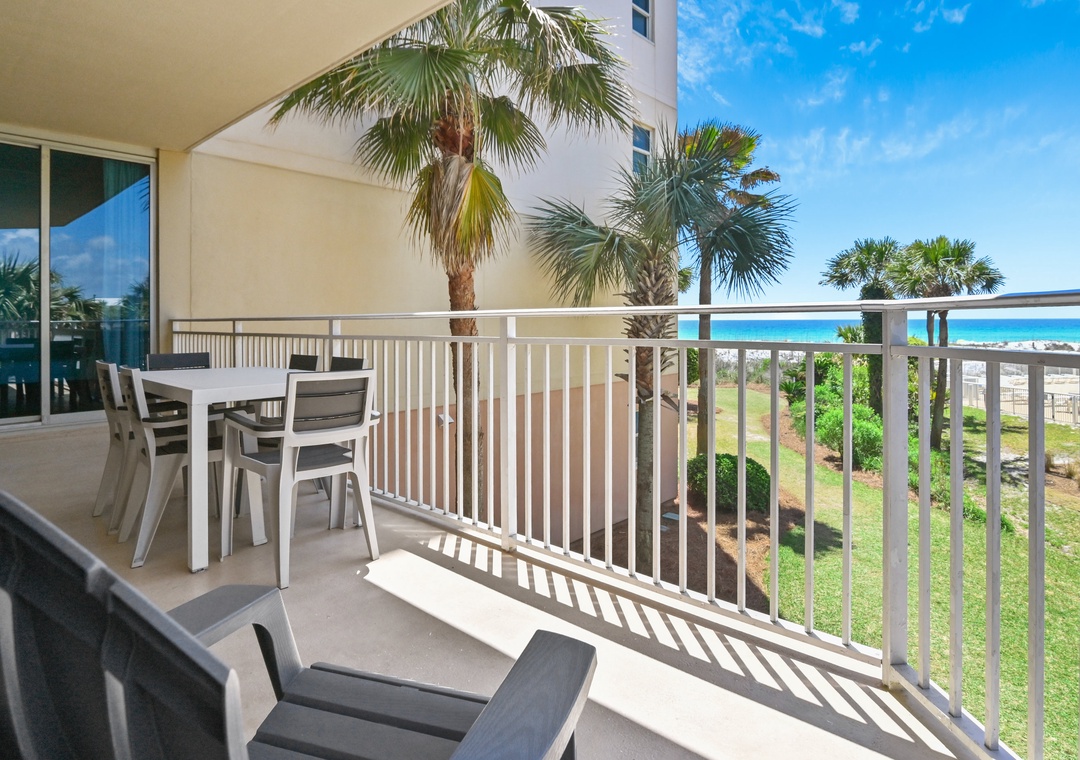 Waterscape 205-B balcony