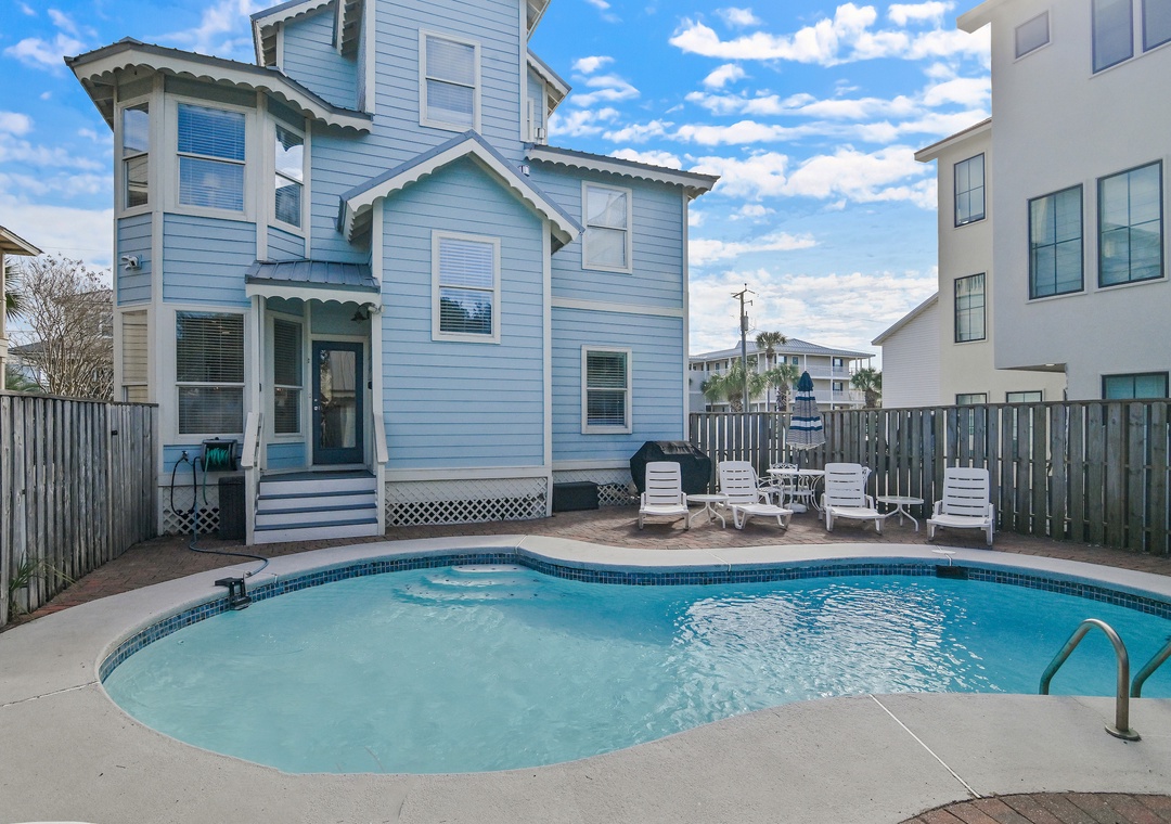 Beautiful private pool