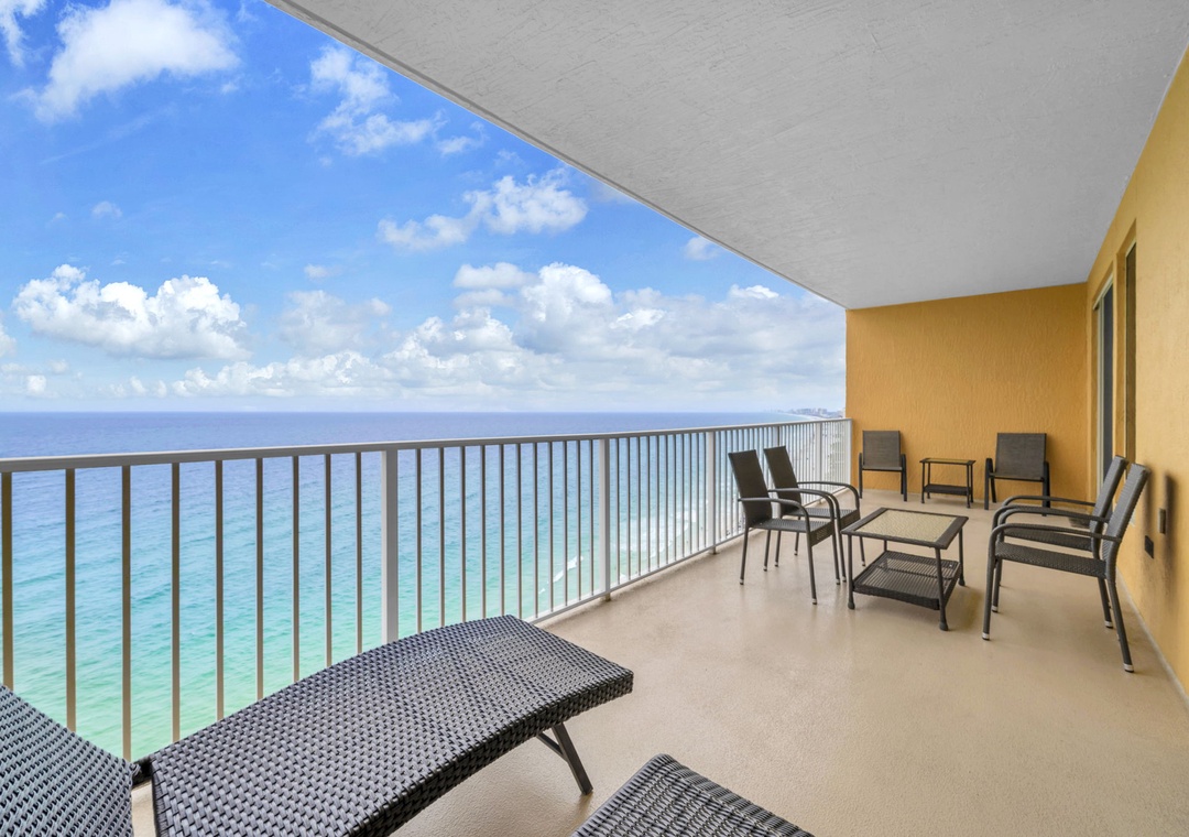 Treasure Island 1808 balcony