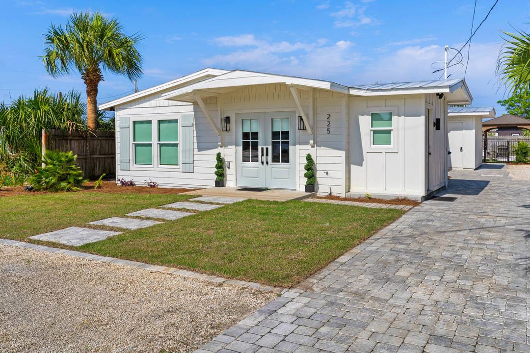 Front Exterior - Plenty of Parking!