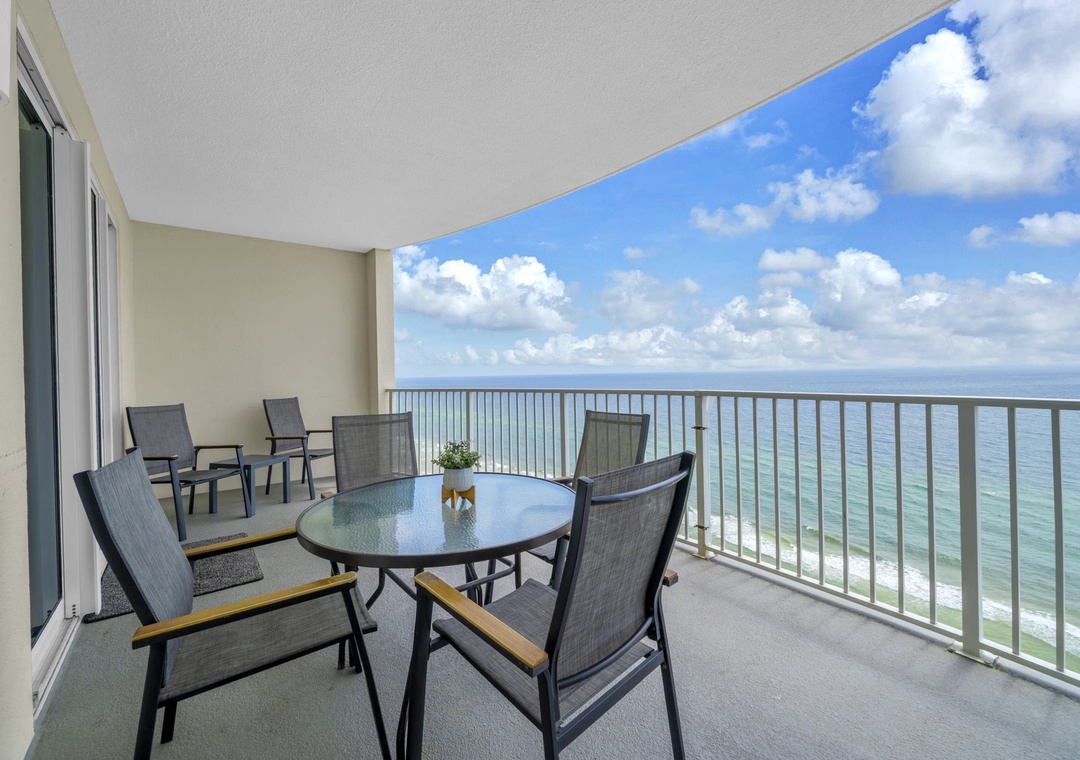 Spacious balcony to view emerald waters!