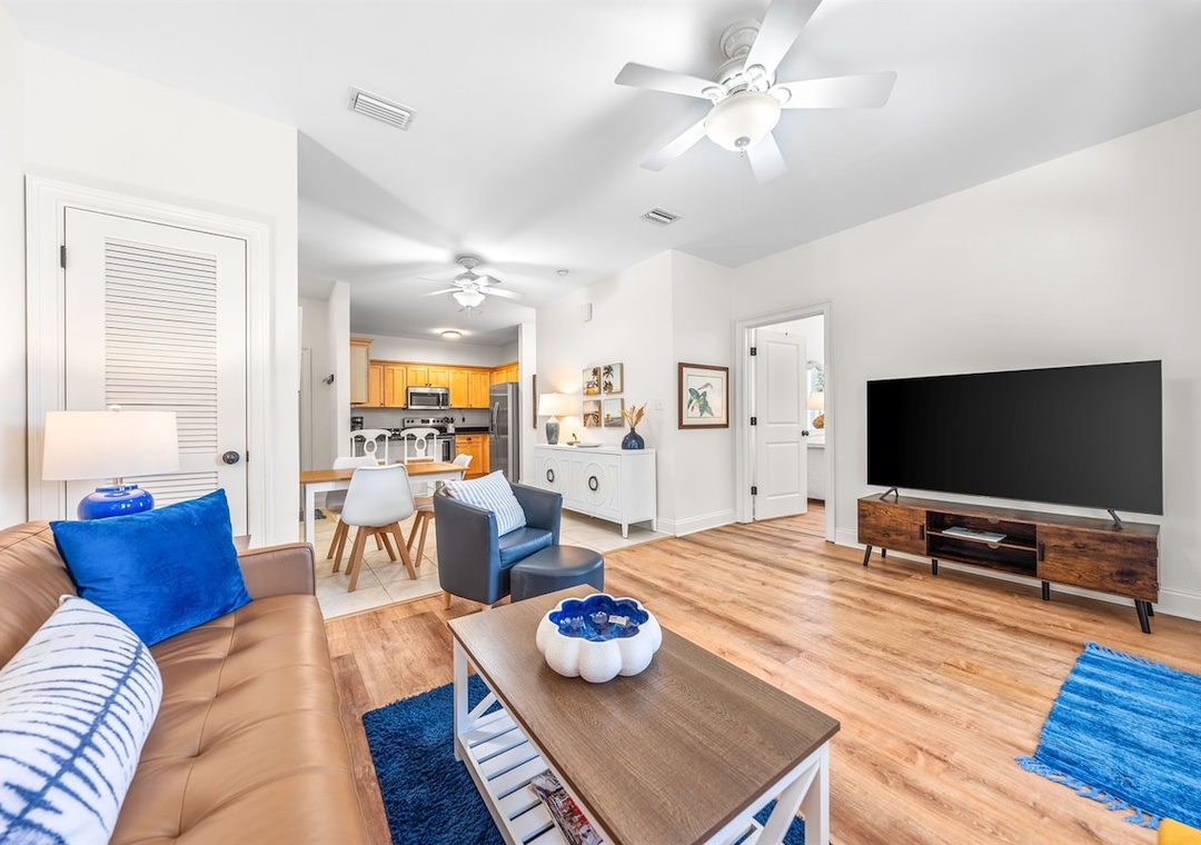 Cozy living space Key Lime Cottage