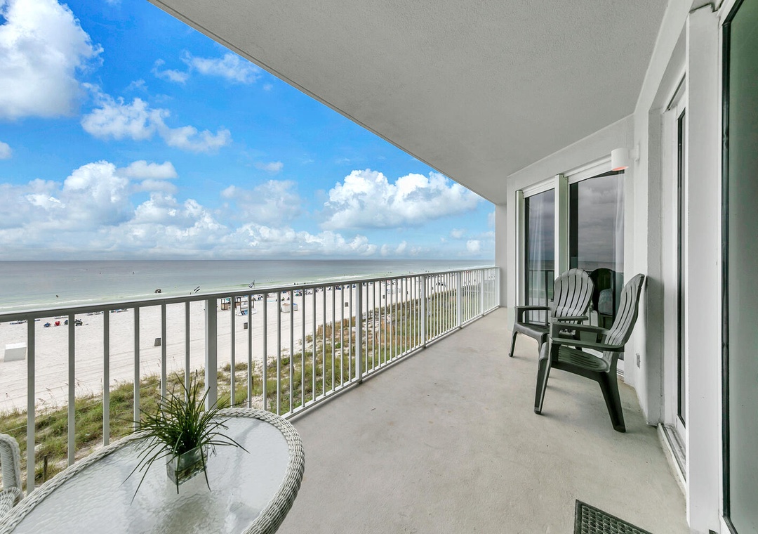 Marisol 204 balcony