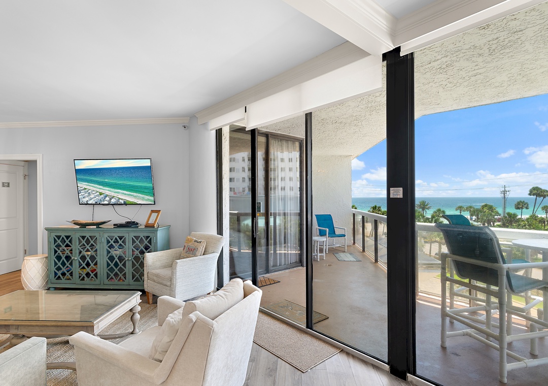 Surfside Resort #208- Emerald Dreams