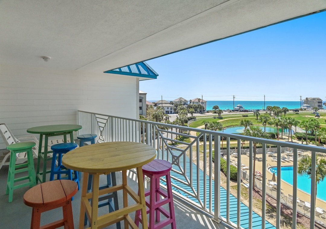 Amalfi Coast 425D balcony