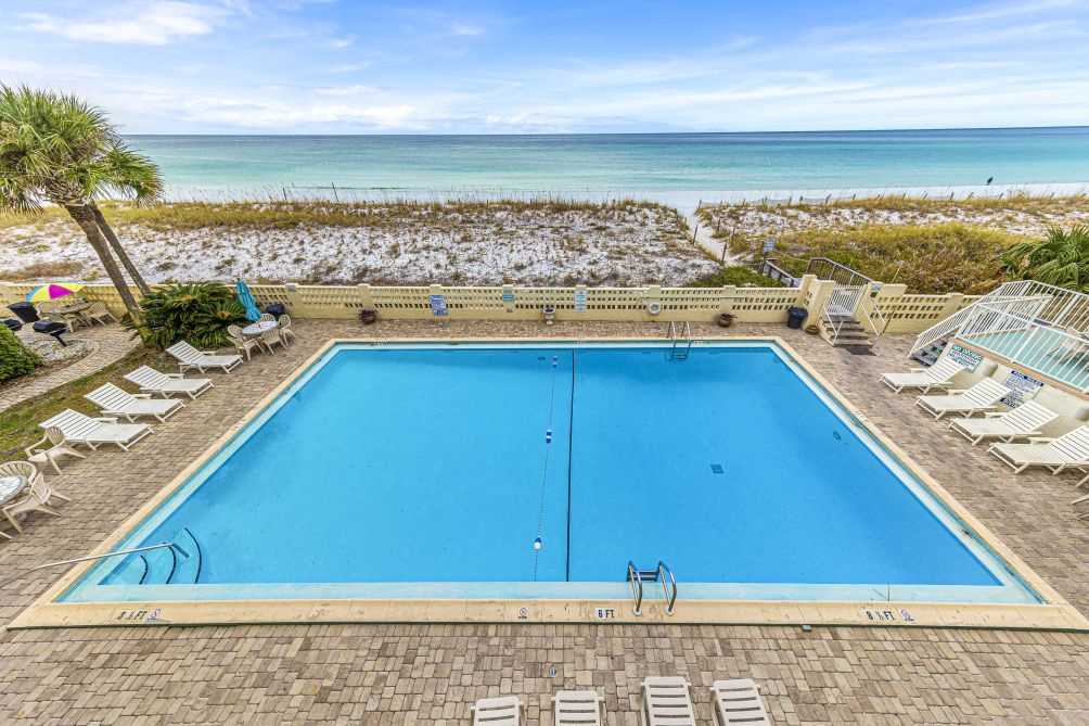 Aqua Villa 302 Pool and Beach View