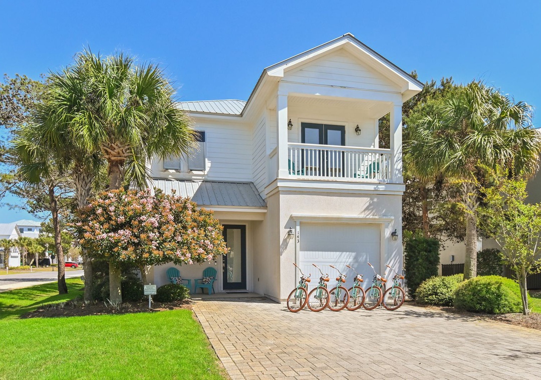 Penelope Palms Front