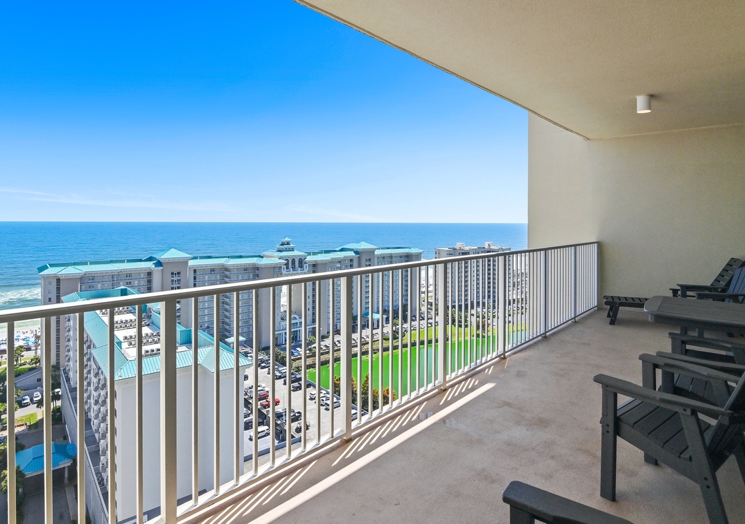 Ariel Dunes I 2008 balcony