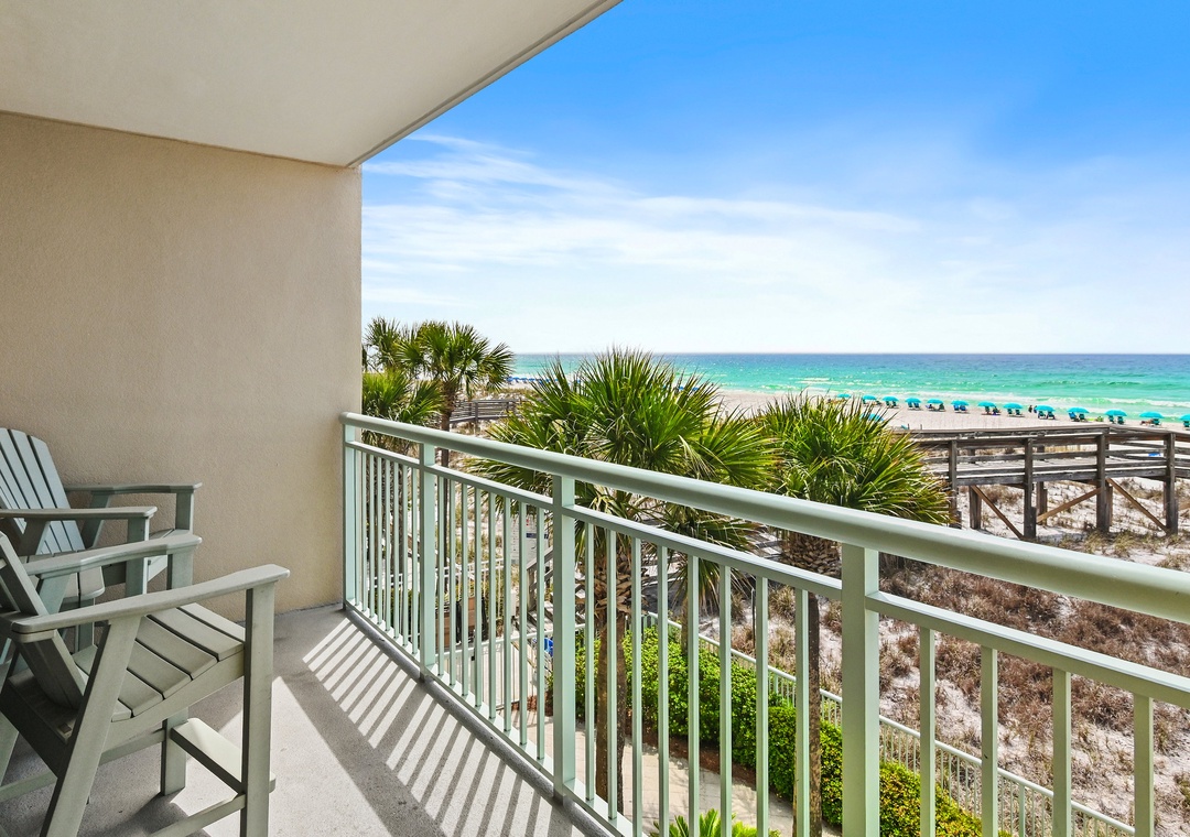 Pelican Isle 202 balcony