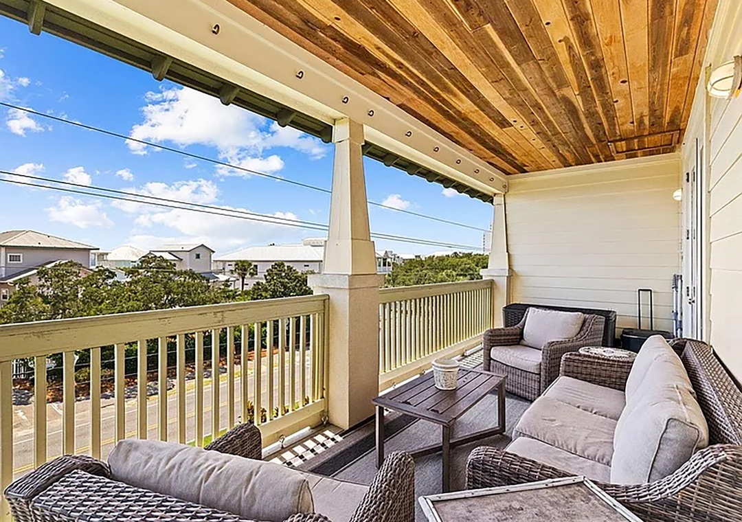 Grand Isle Condo 306 balcony