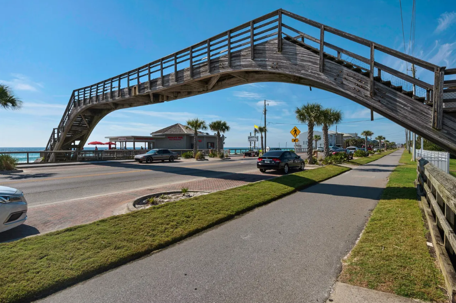 Walkway to beach