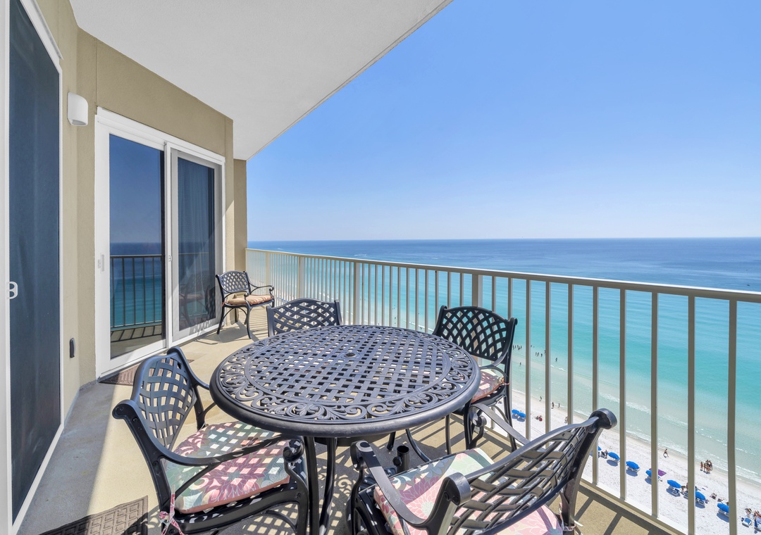 Grandview East 1505 balcony