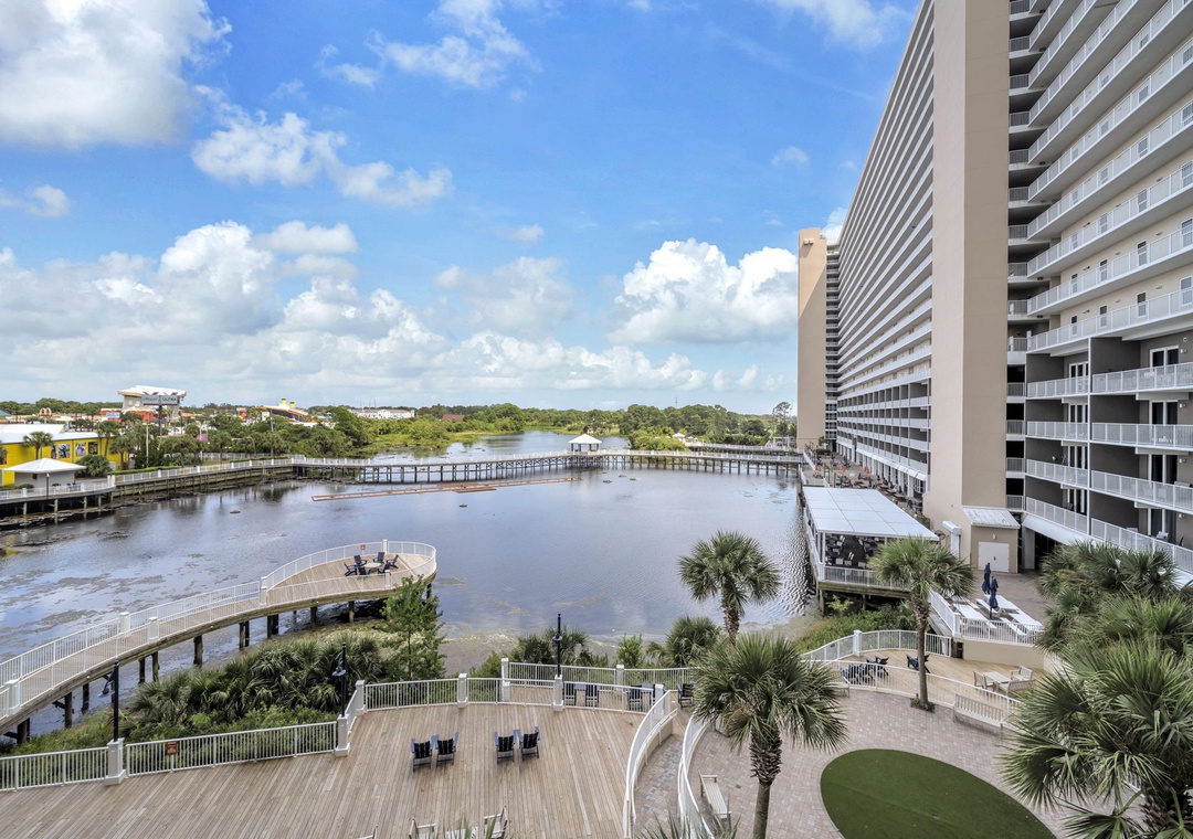 Laketown Wharf 329
