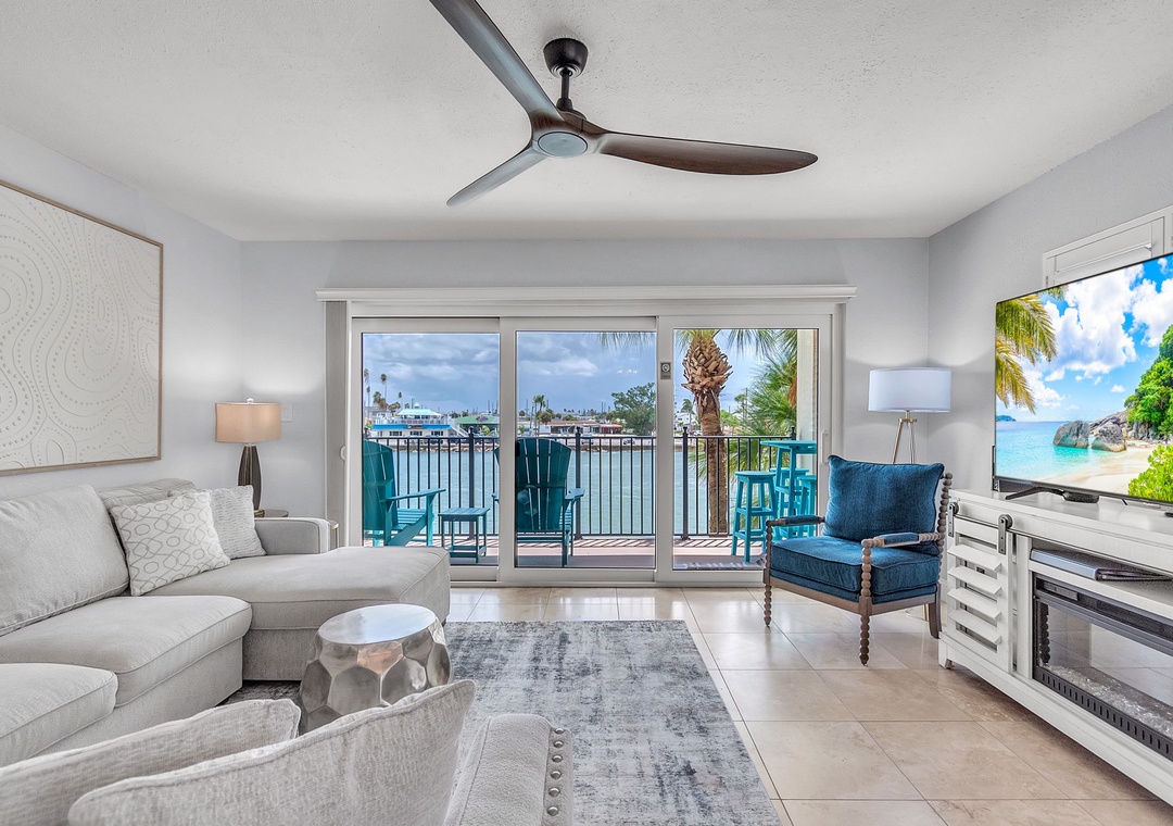 Land's End 4-206 Bay Front - Premier