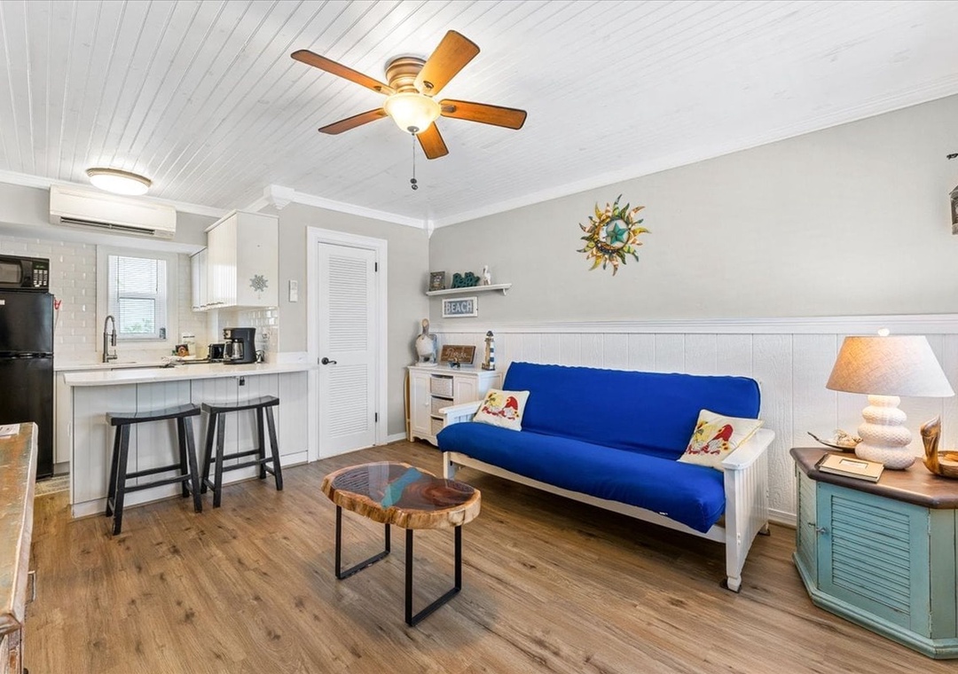 Tropic Terrace Suite 32