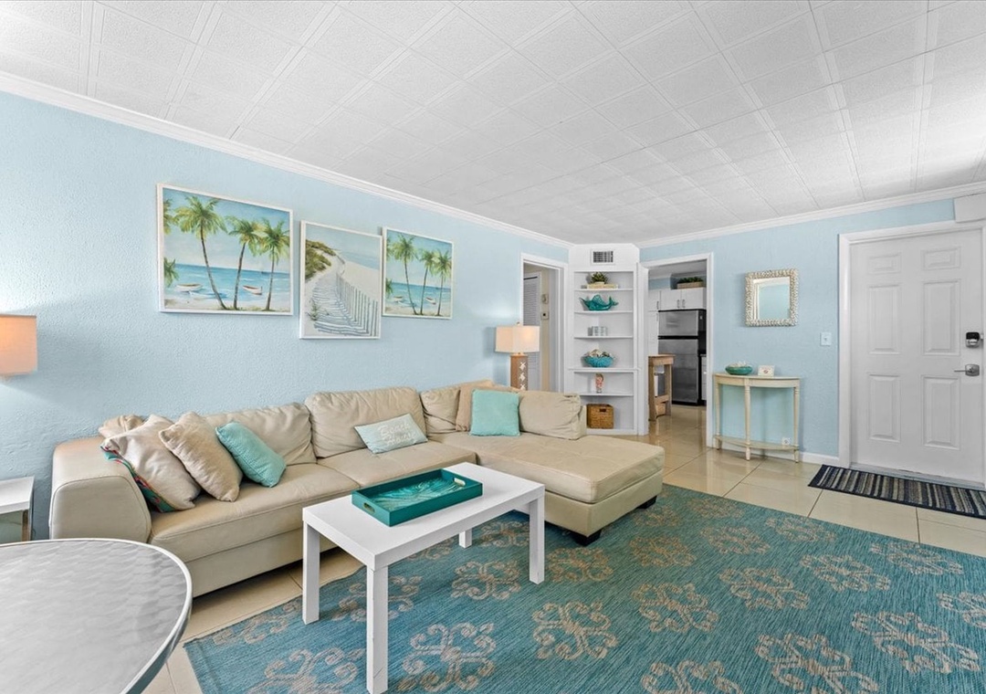 Tropic Terrace Suite 40