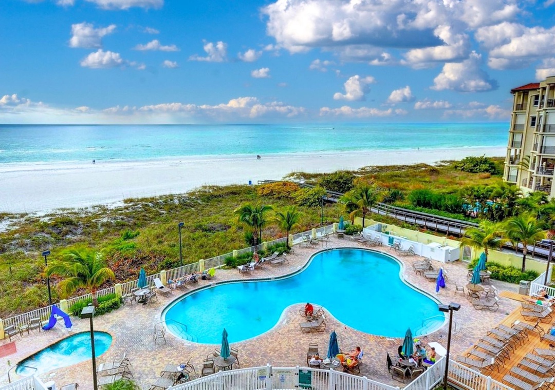 Sunset Vistas Heated Pool