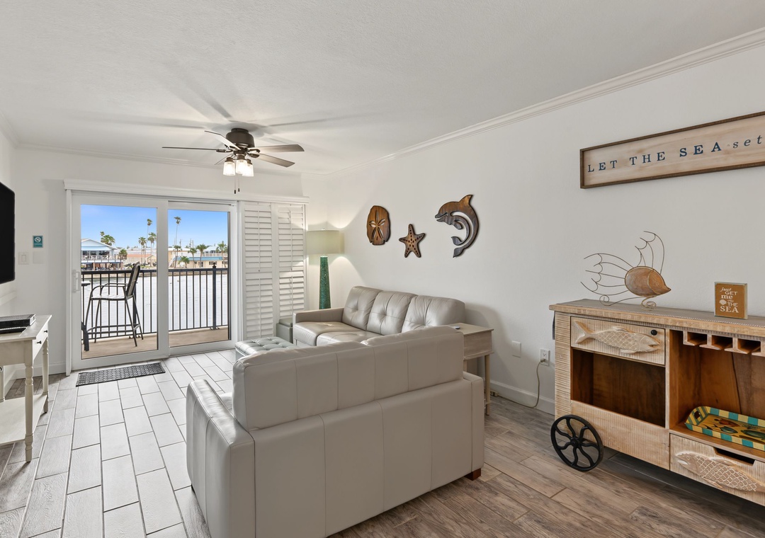 Land's End 3-203 Bay Front - Premier