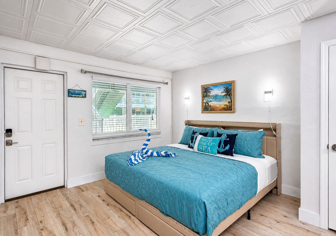 Tropic Terrace Suite 16