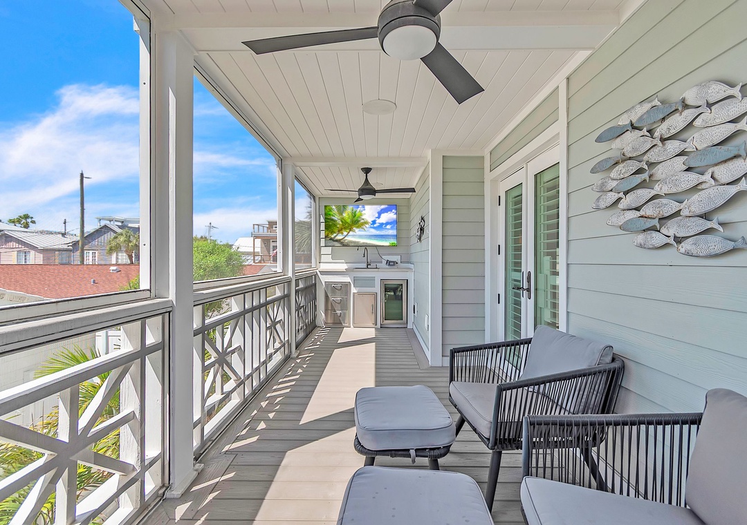 Spacious, Wrap Around Balcony with Seating and Smart TV - 2nd Level