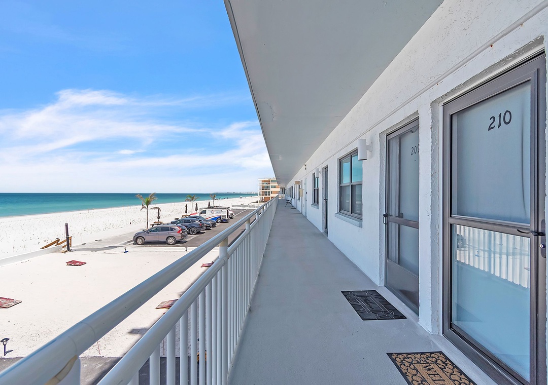 Common Area Walkways at Sunset Chateau