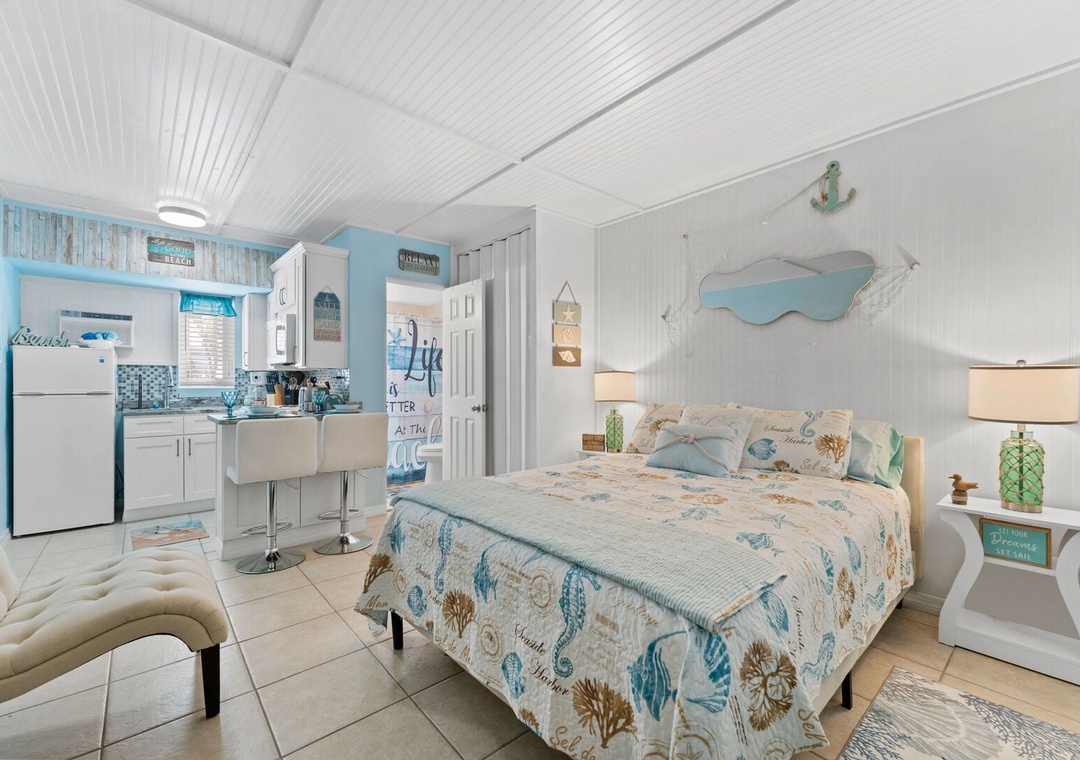 Tropic Terrace Suite 12