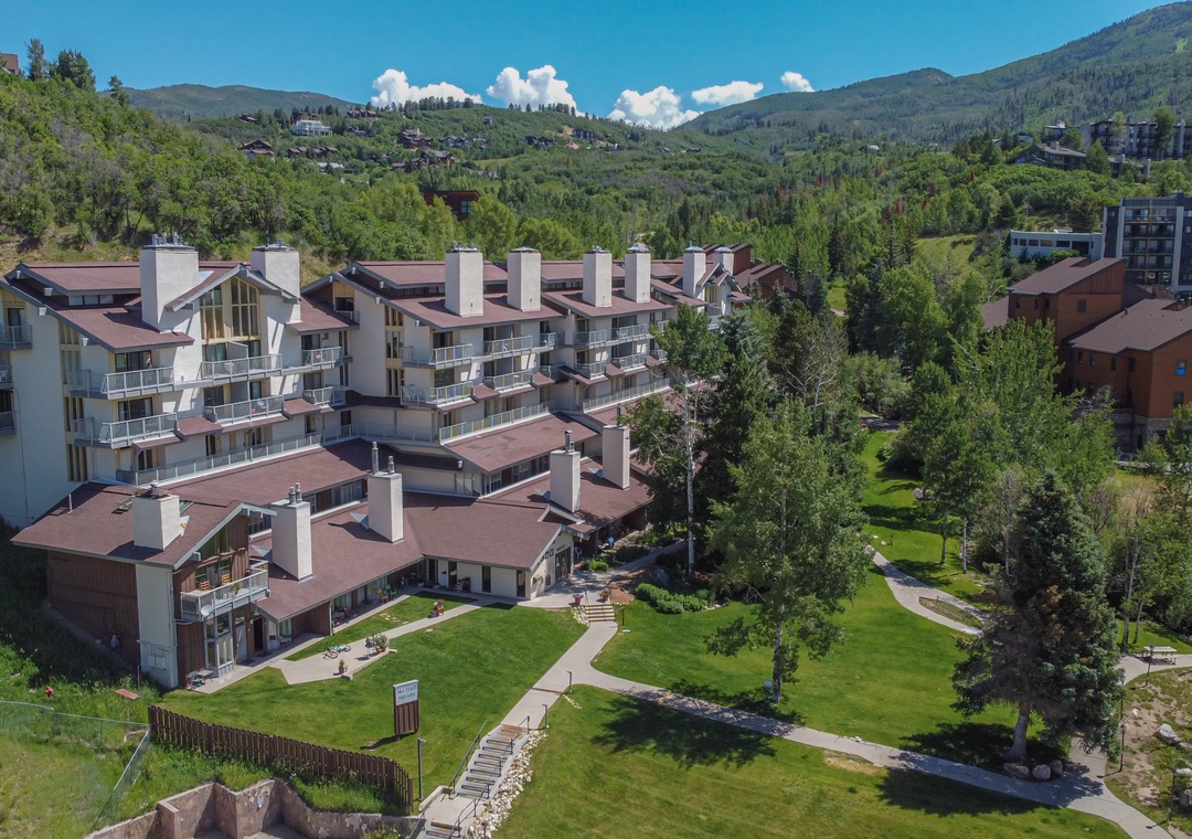 Ski Time Square Condominiums