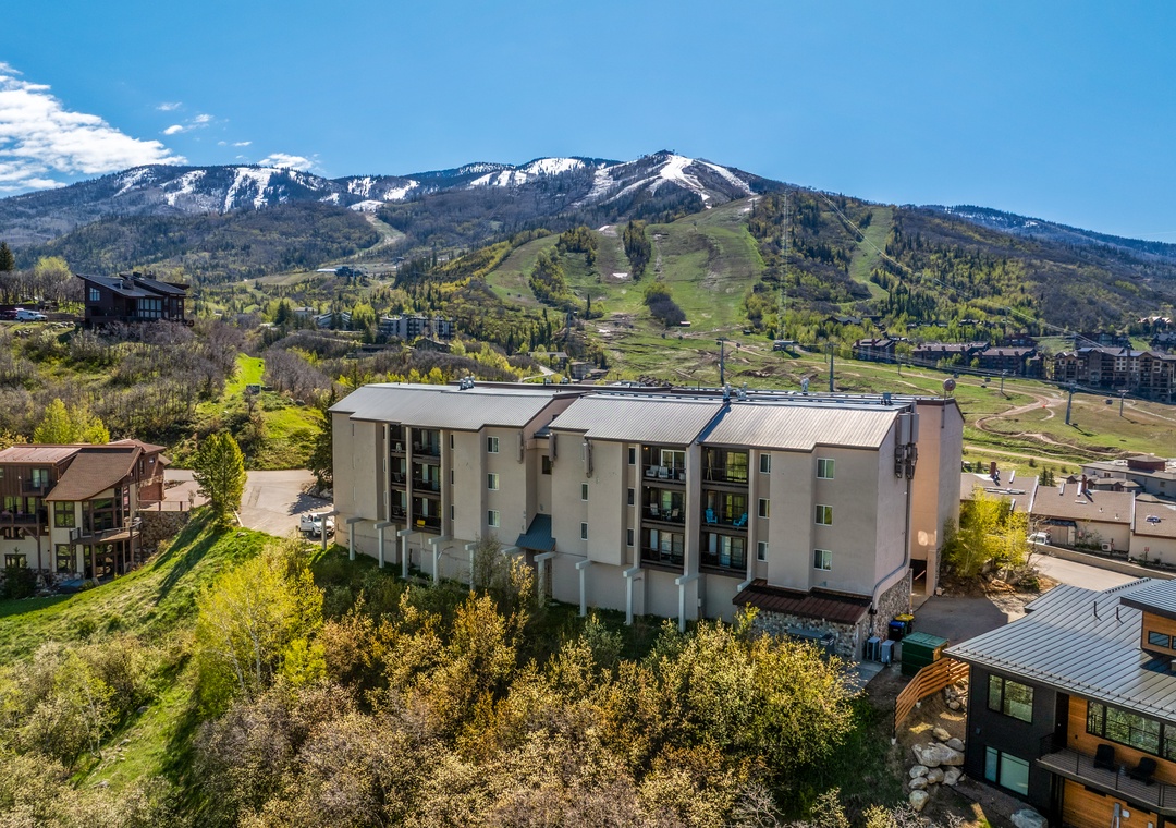 Nestled at the base of majestic slopes, this property offers stunning mountain views and easy access to year-round alpine adventures in a vibrant resort community.