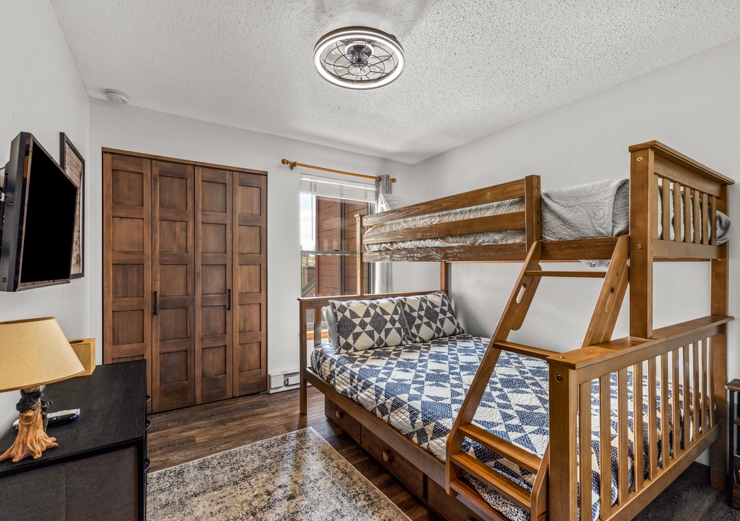 Bunk Room
