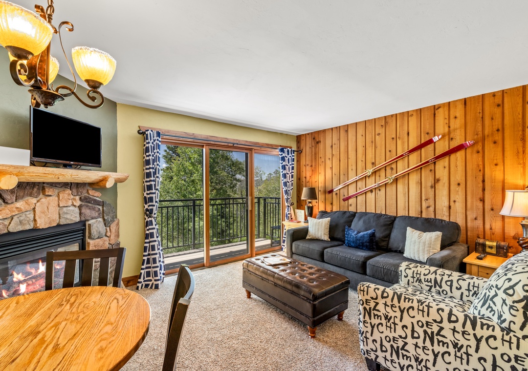 Scandinavian Lodge 206
