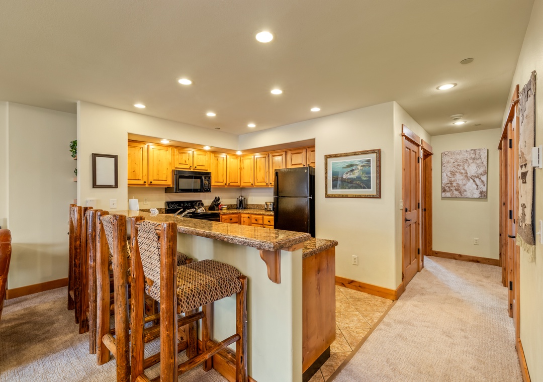 Fully equipped kitchen