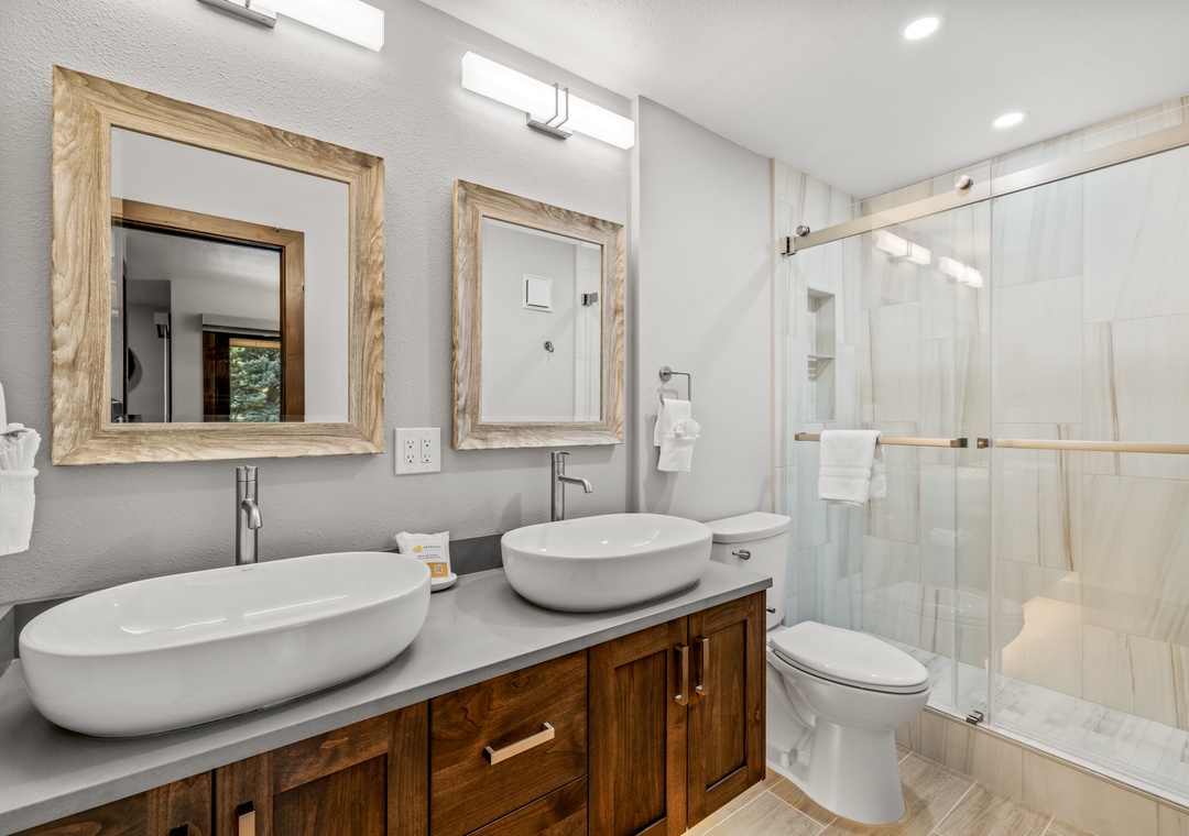 Downstairs Bathroom