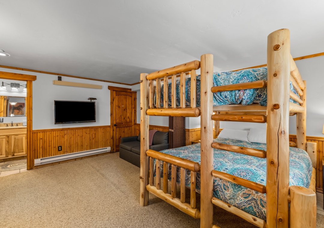 Downstairs Bunkroom