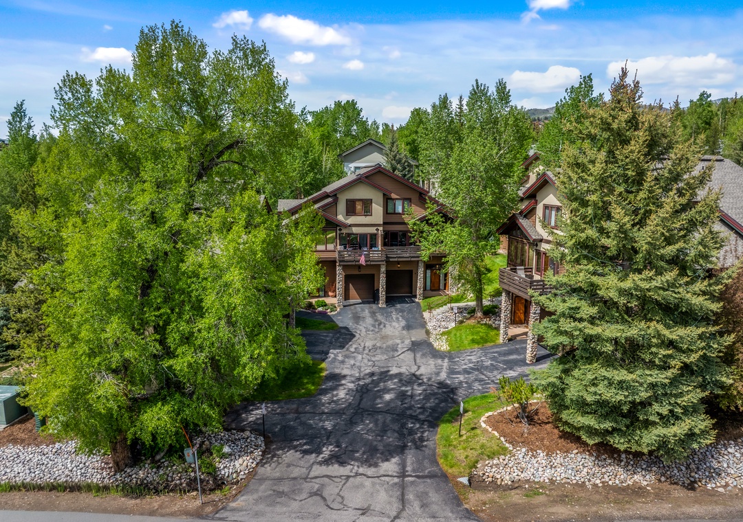Aerial view of Elk Run 9