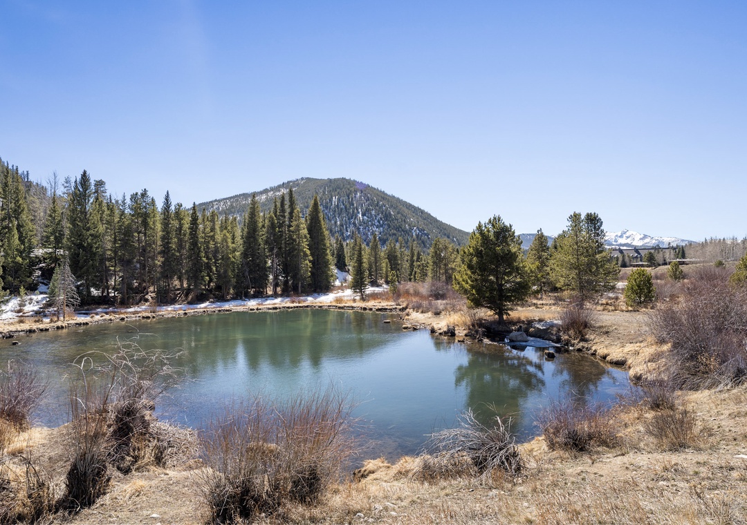 Lake and mountain views.