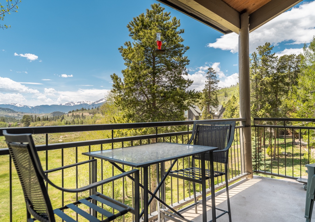 Savor mountain vistas from your private balcony with outdoor dining for two—perfect for morning coffee or sunset drinks.