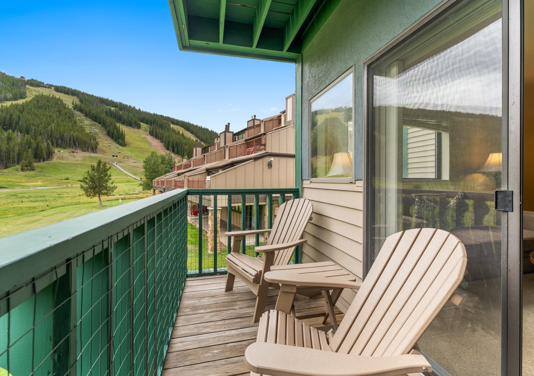 Relax on your private balcony with mountain views, perfect for morning coffee while watching the slopes come alive.