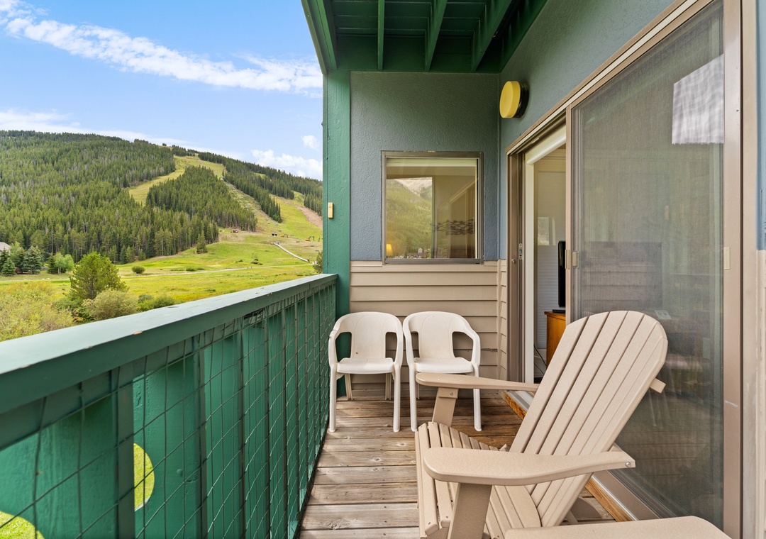 Relax on your private balcony with stunning mountain views - perfect for morning coffee while watching the ski slopes come alive.