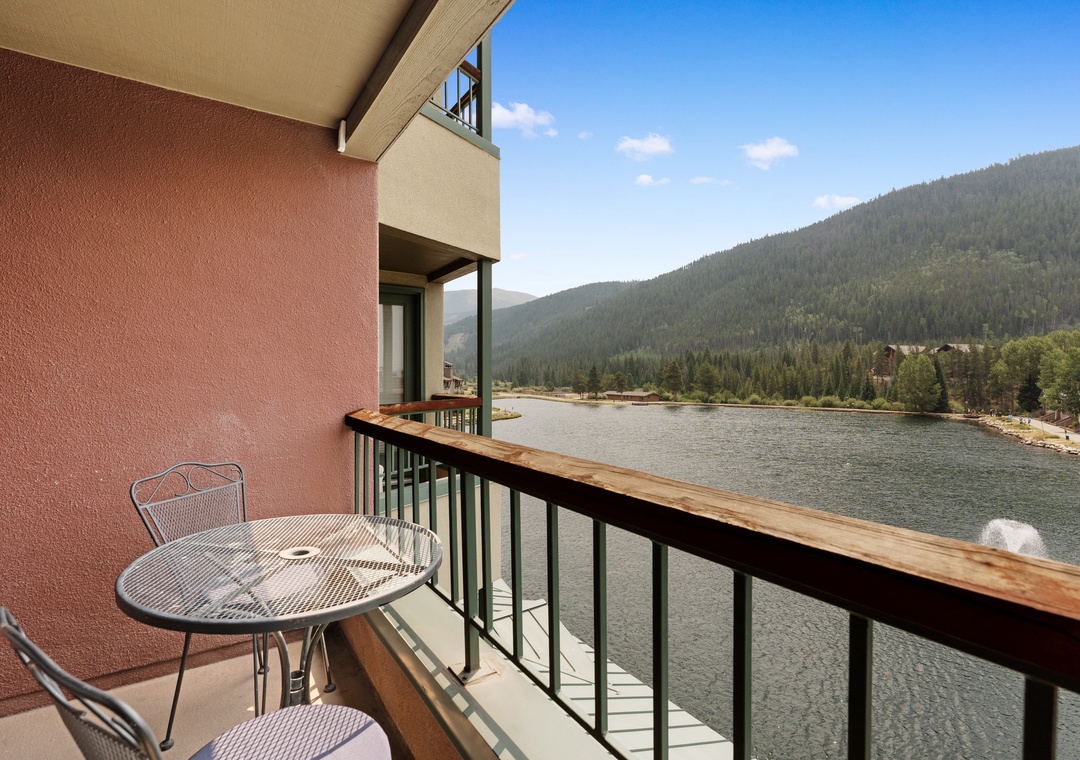 Your private balcony offers a front-row seat to the serene lake and forested mountains—perfect for morning coffee or unwinding after a day of adventure.