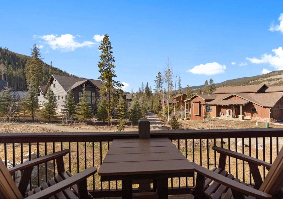 Sip your morning coffee on this private balcony while taking in stunning mountain views and peaceful neighborhood scenery.