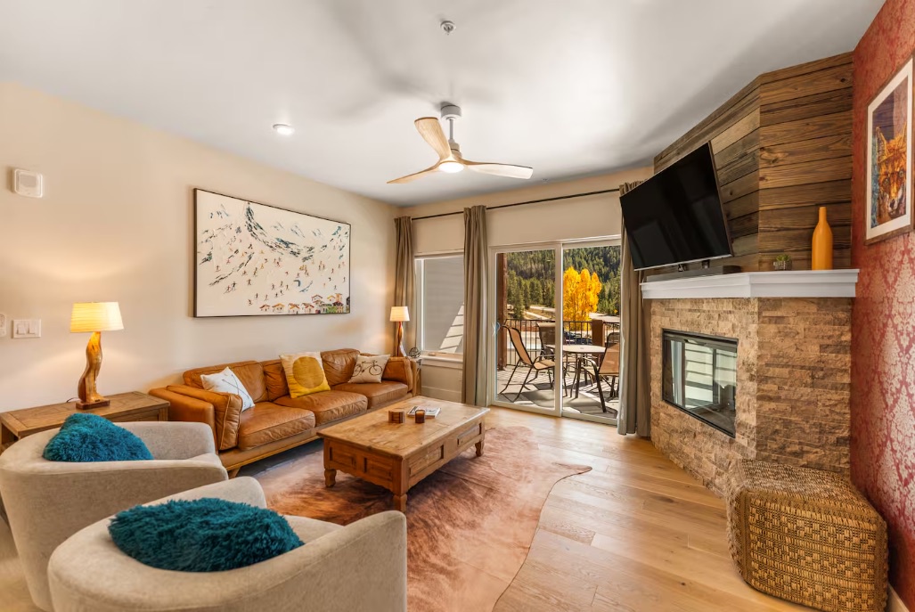 Brightwood #107, Building 1