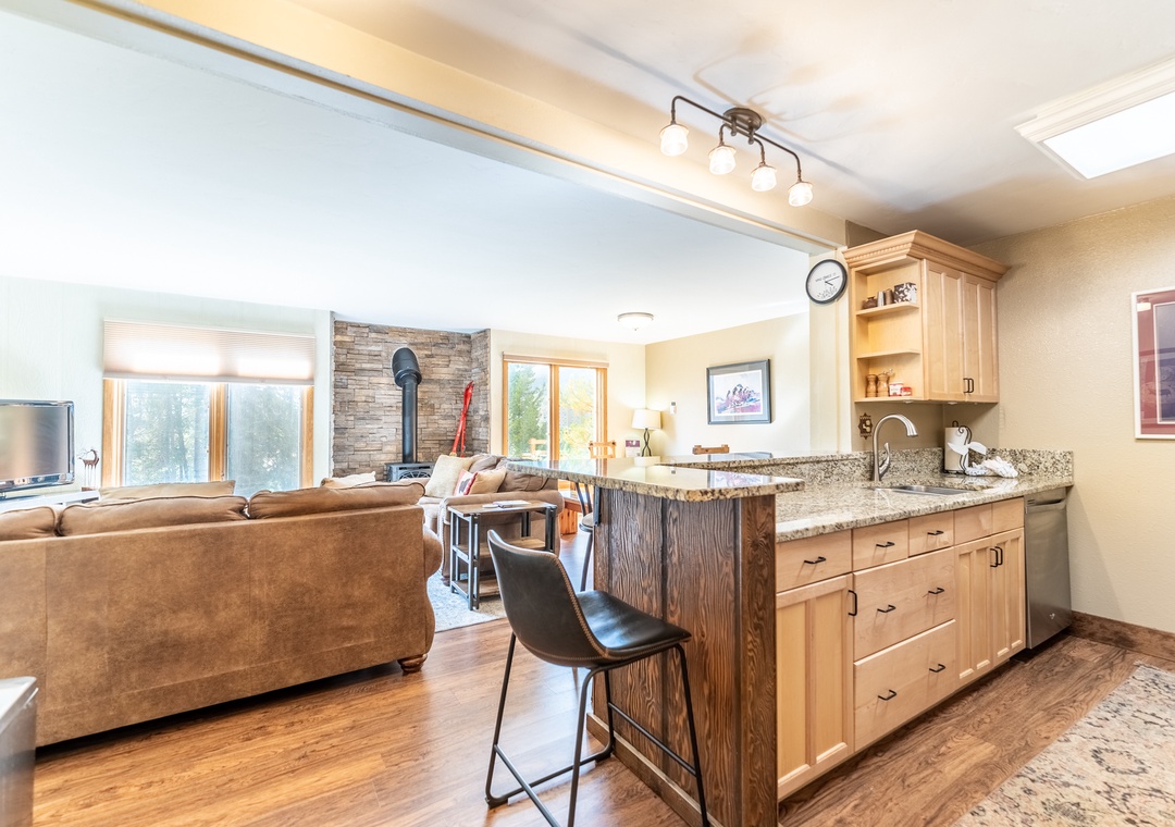 Key Condo #2942