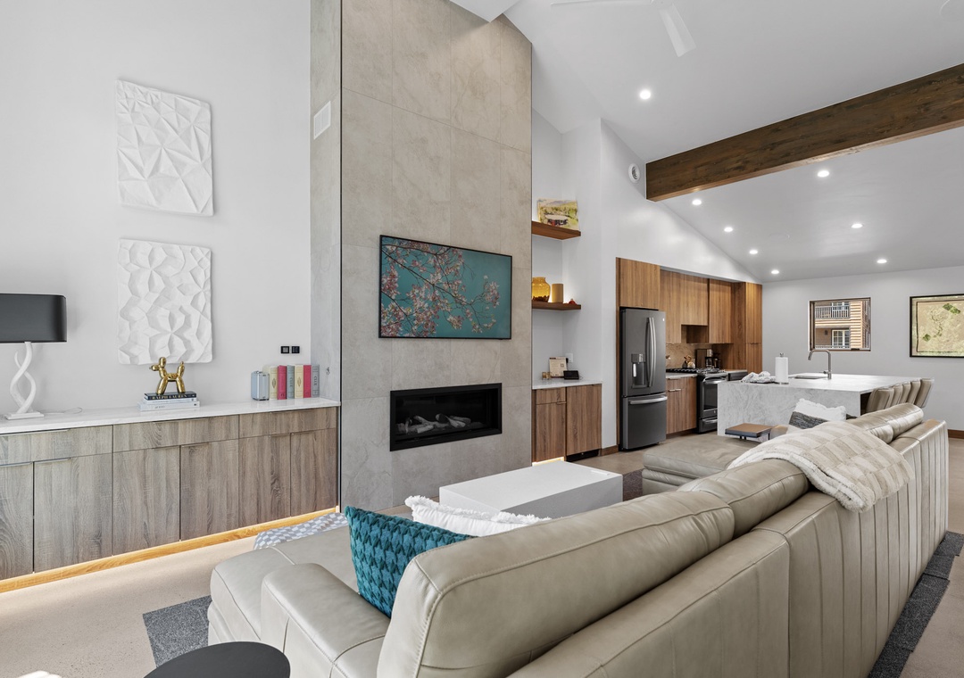 Ina's Way Townhomes, Unit C