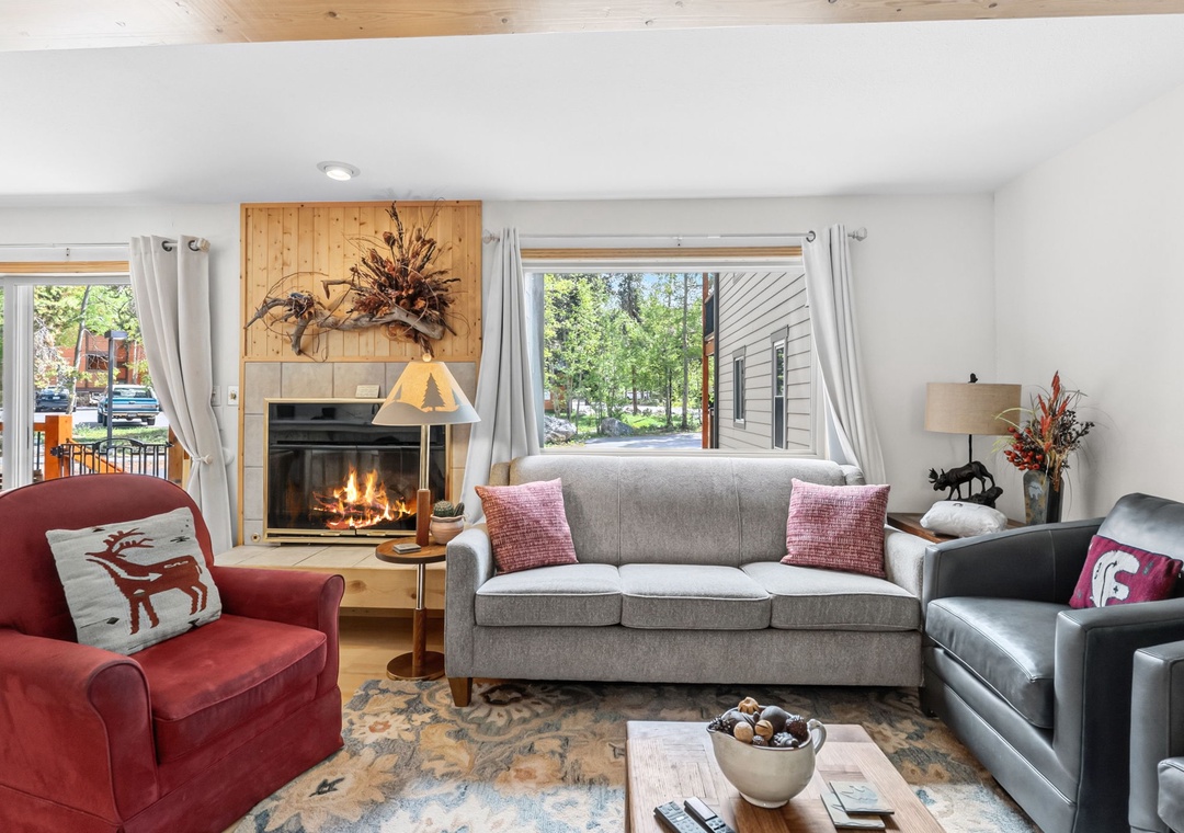 Living Room with Fireplace